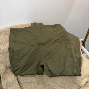 Halara tummy control leggings